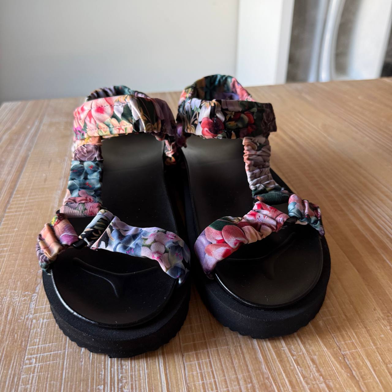 A.P.C. x Liberty Sandals Womens EU 38/US 8 Multi Floral Platform Open Toe NWOT