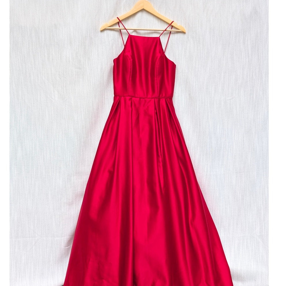 Avery G Red Ball Gown Prom Formal Evening Satin Long Sleeveless Dress, size 6