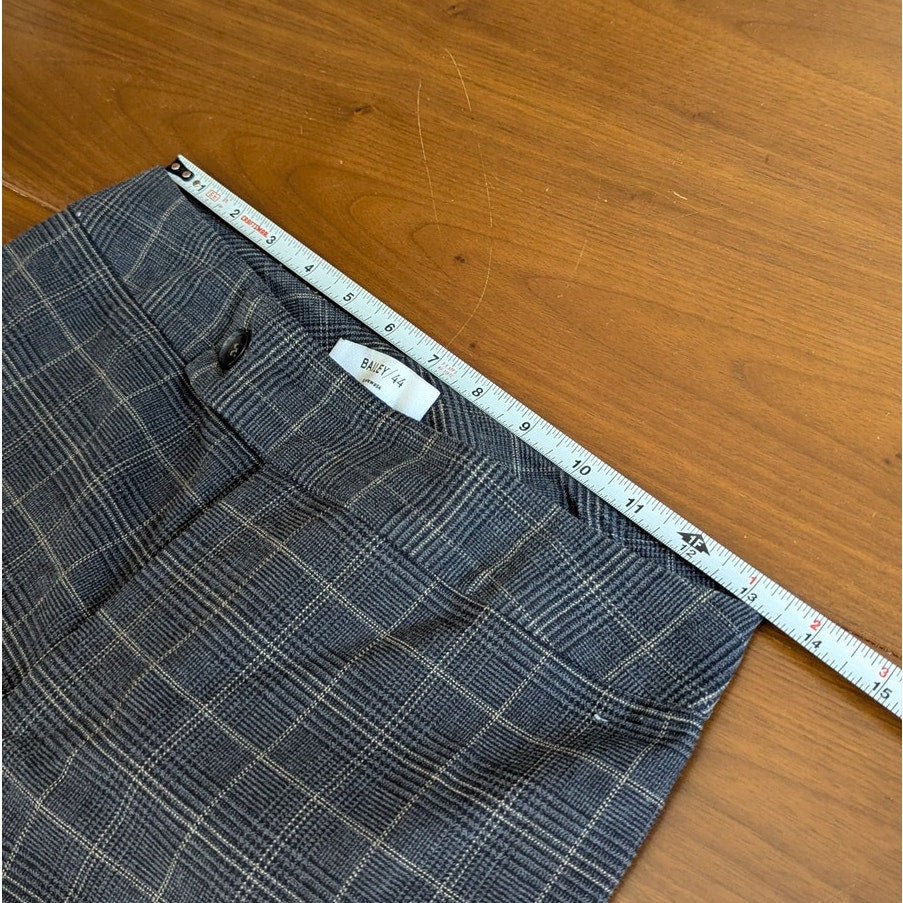 Bailey 44 Gray Cotton Check Plaid Straight Leg Ankle Trouser Pants, size 6
